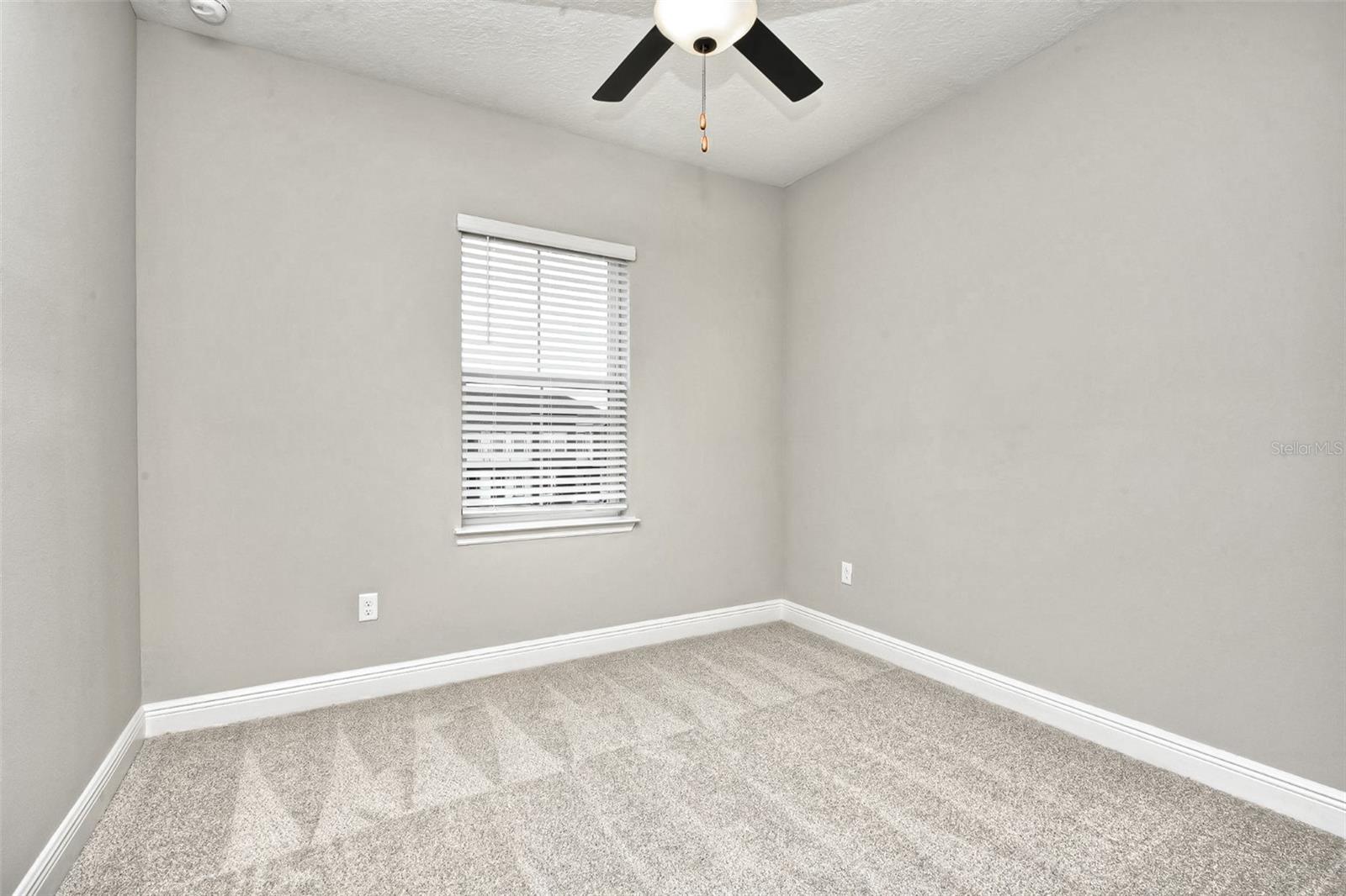 Image 21 of 34 For 2941 Voyager Avenue