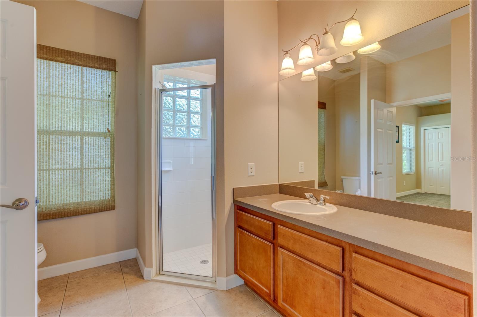 Image 22 of 37 For 7643 Lake Angelina Drive