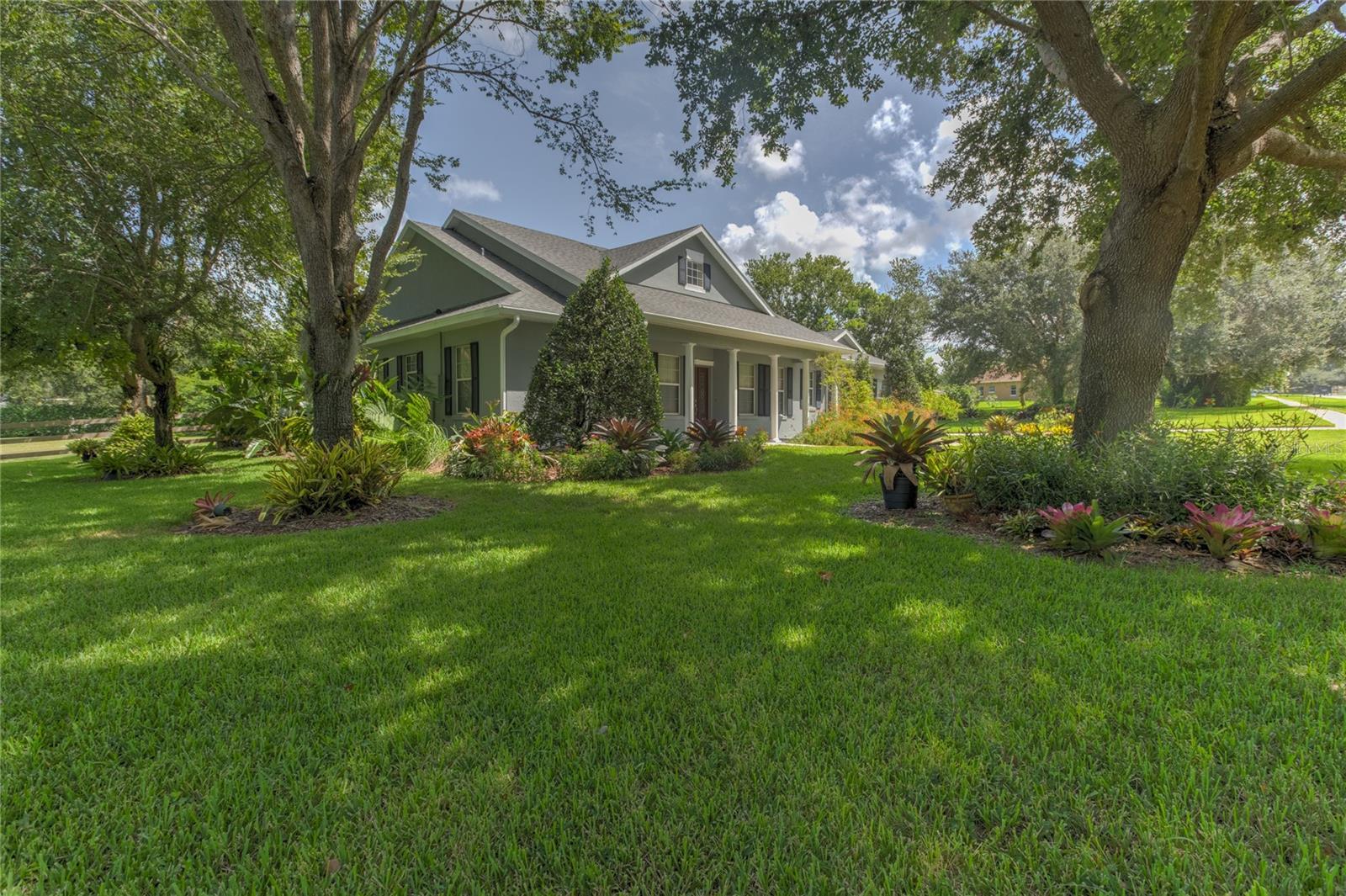 Image 5 of 37 For 7643 Lake Angelina Drive
