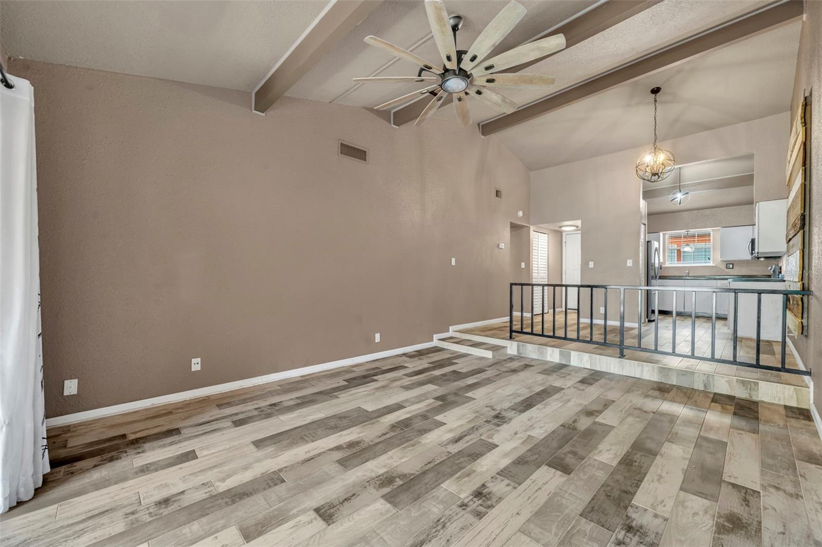 Image 10 of 29 For 734 Michigan Street 113