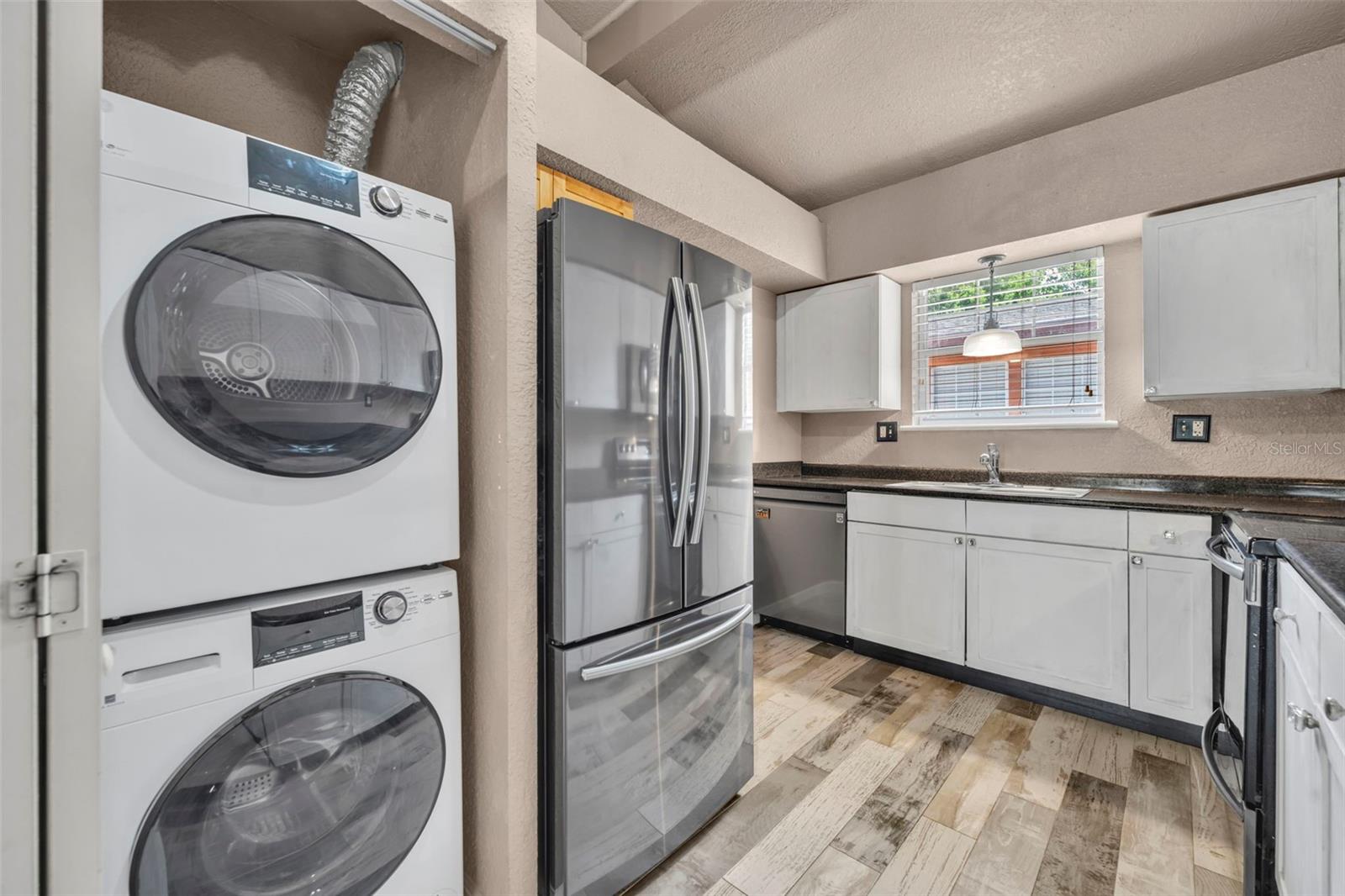 Image 8 of 29 For 734 Michigan Street 113