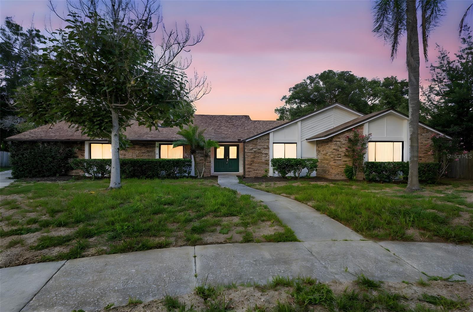 Image 36 of 36 For 545 Woodview Drive