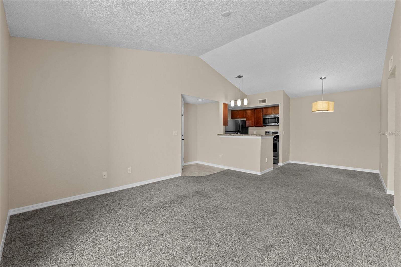 Image 15 of 30 For 5160 Conroy Road 34