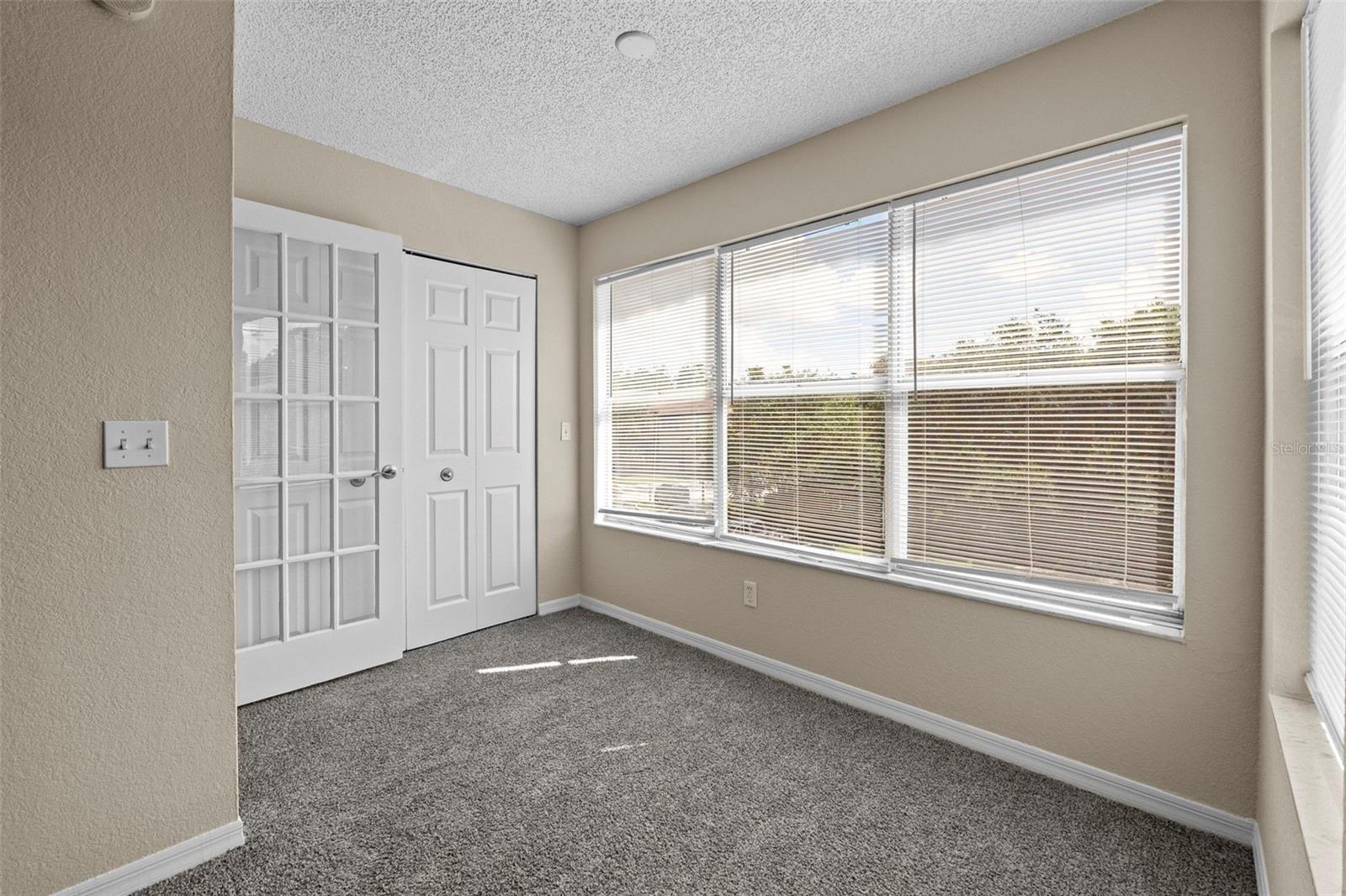 Image 16 of 30 For 5160 Conroy Road 34