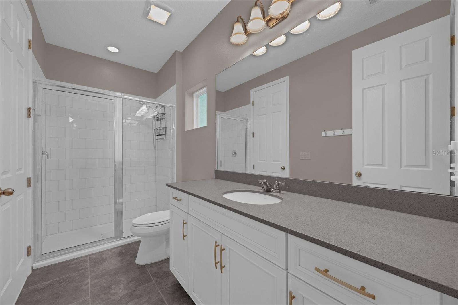 Image 42 of 77 For 14778 Ellingsworth Lane