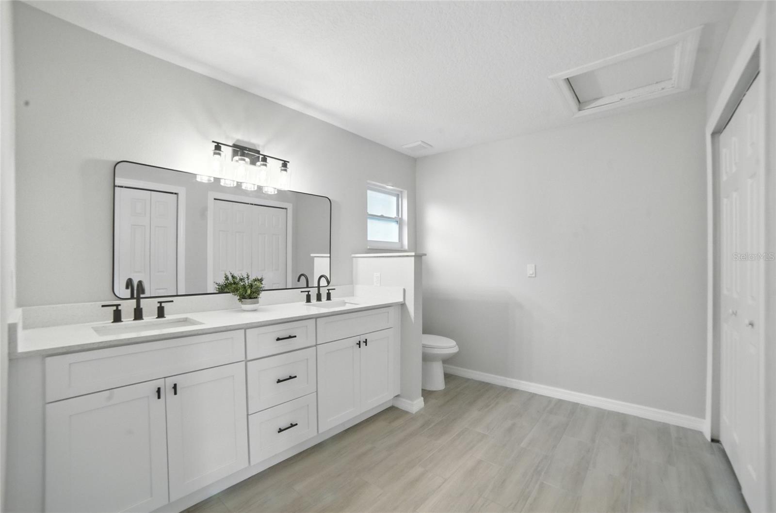 Image 16 of 34 For 2739 Bolder Lane