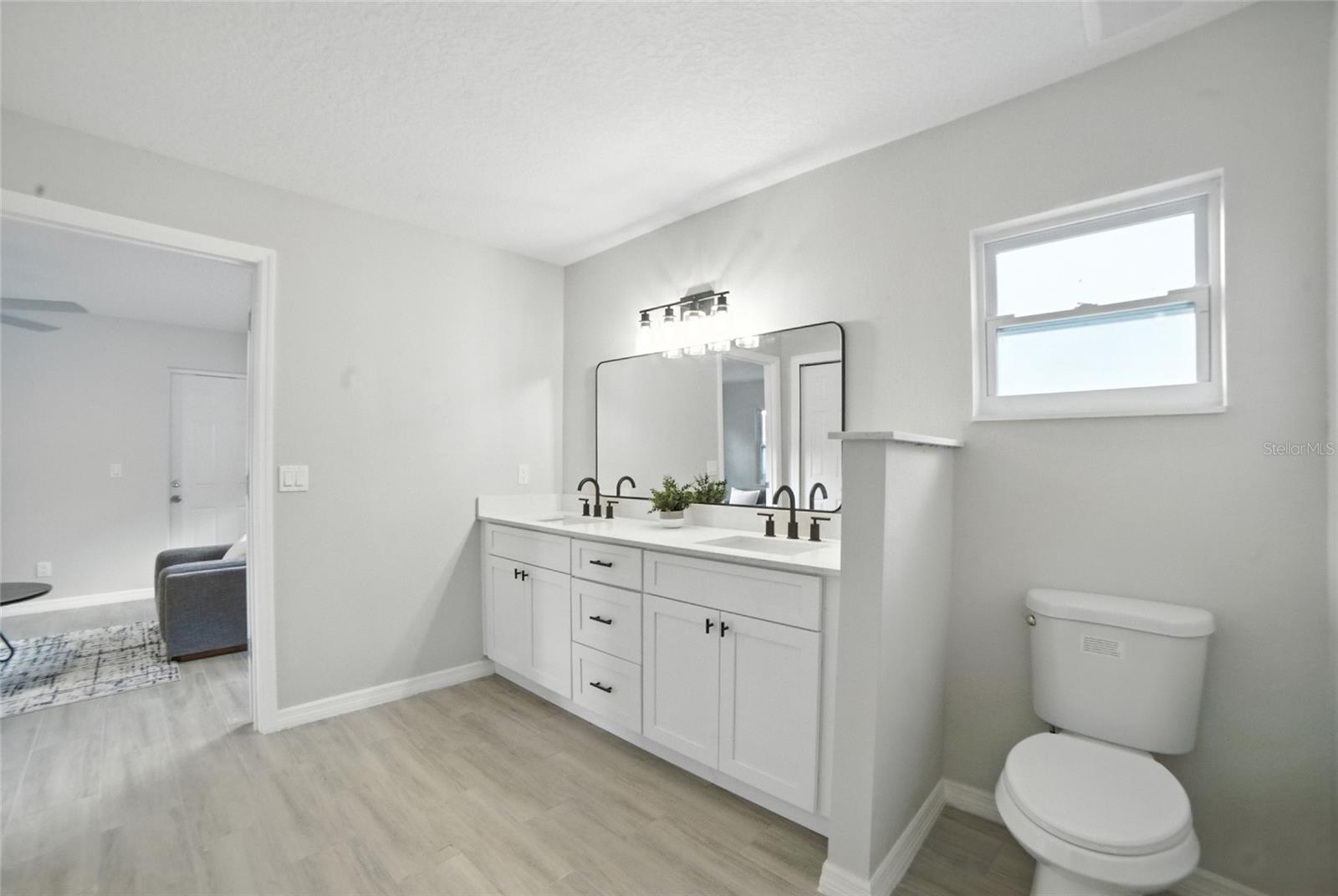 Image 17 of 34 For 2739 Bolder Lane