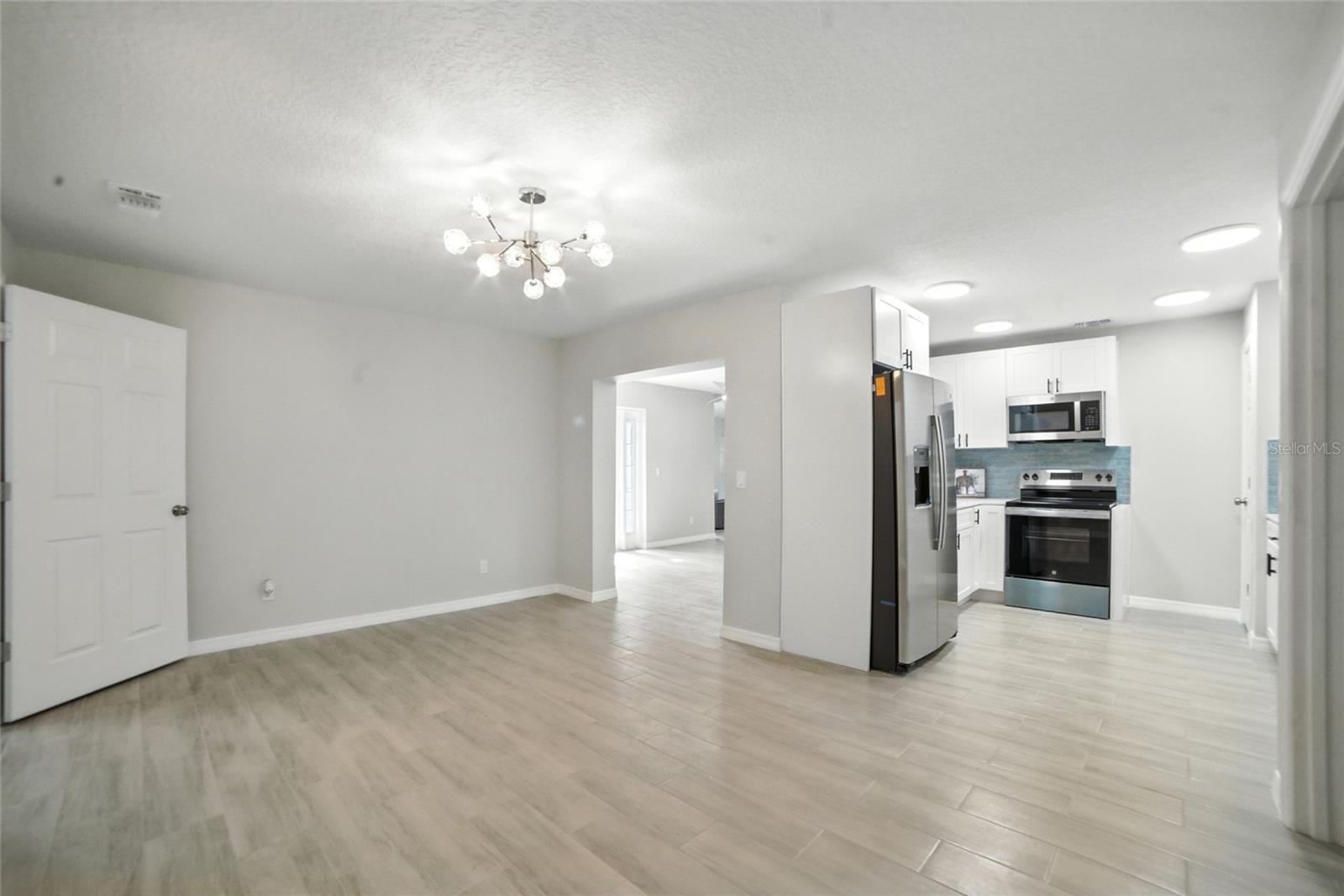 Image 22 of 34 For 2739 Bolder Lane
