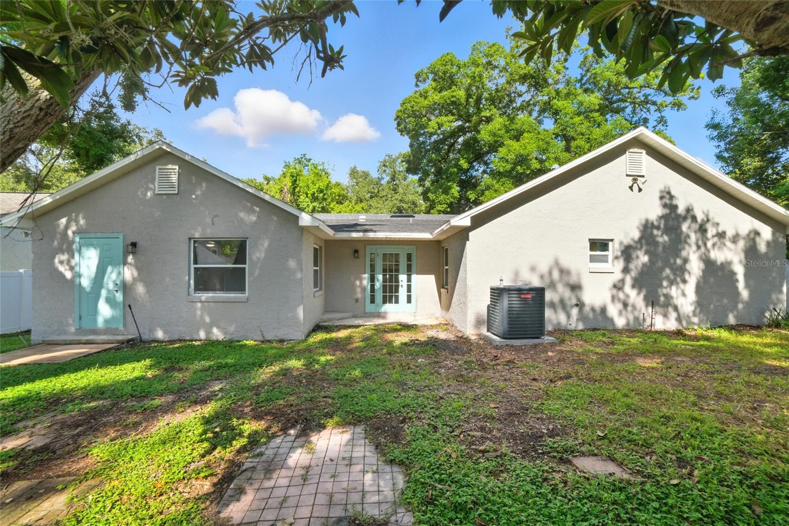 Image 3 of 34 For 2739 Bolder Lane