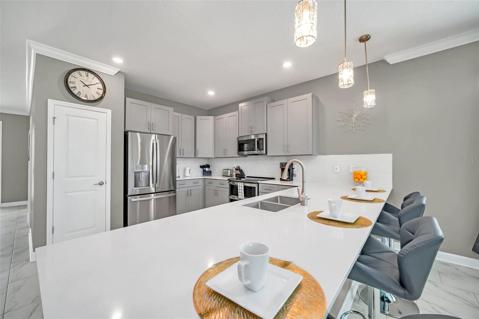 Image 13 of 72 For 2832 Simile Street