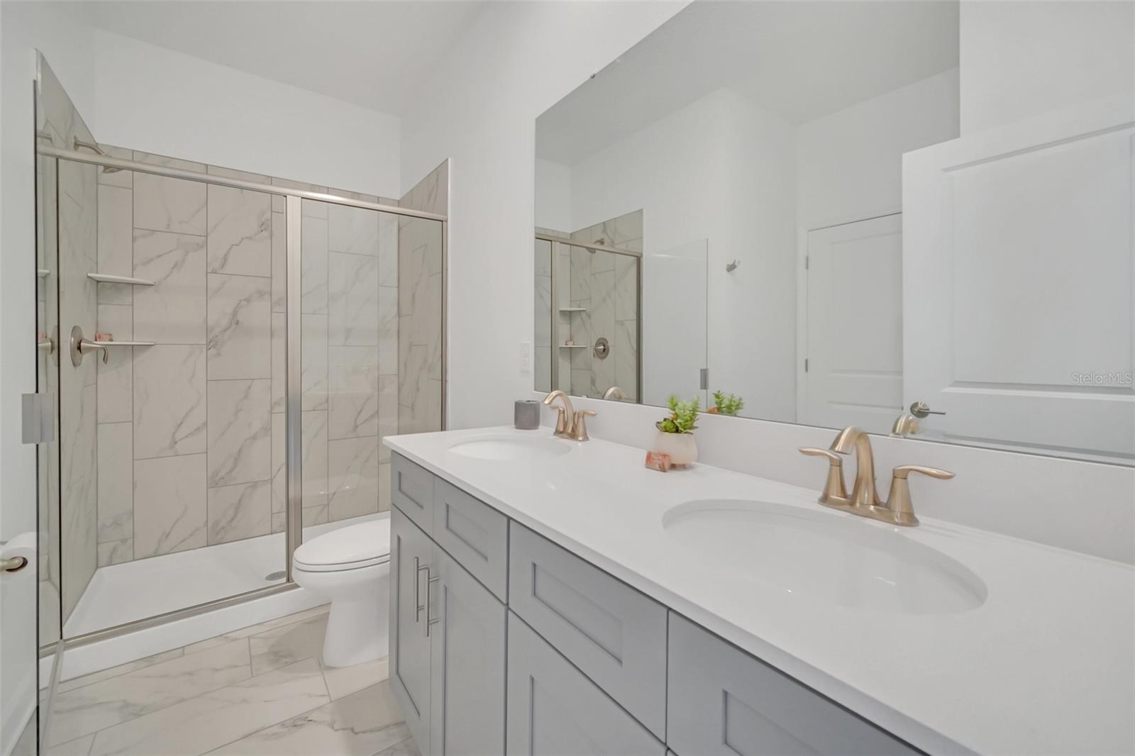 Image 30 of 72 For 2832 Simile Street