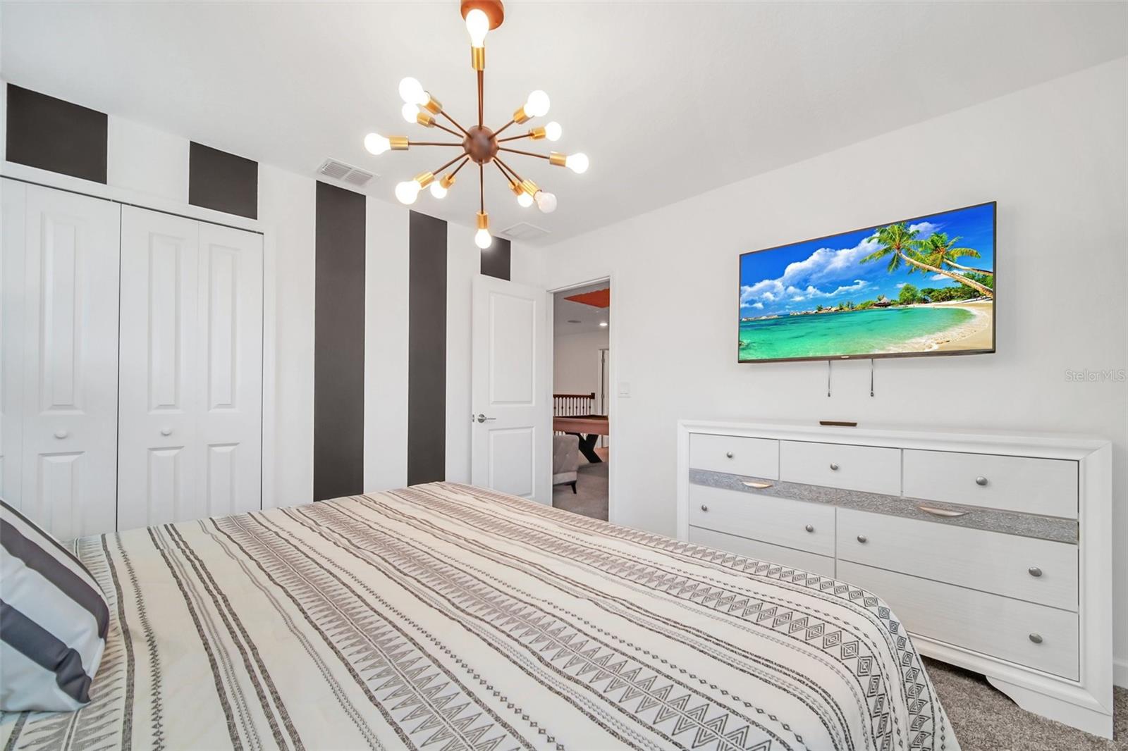 Image 37 of 72 For 2832 Simile Street