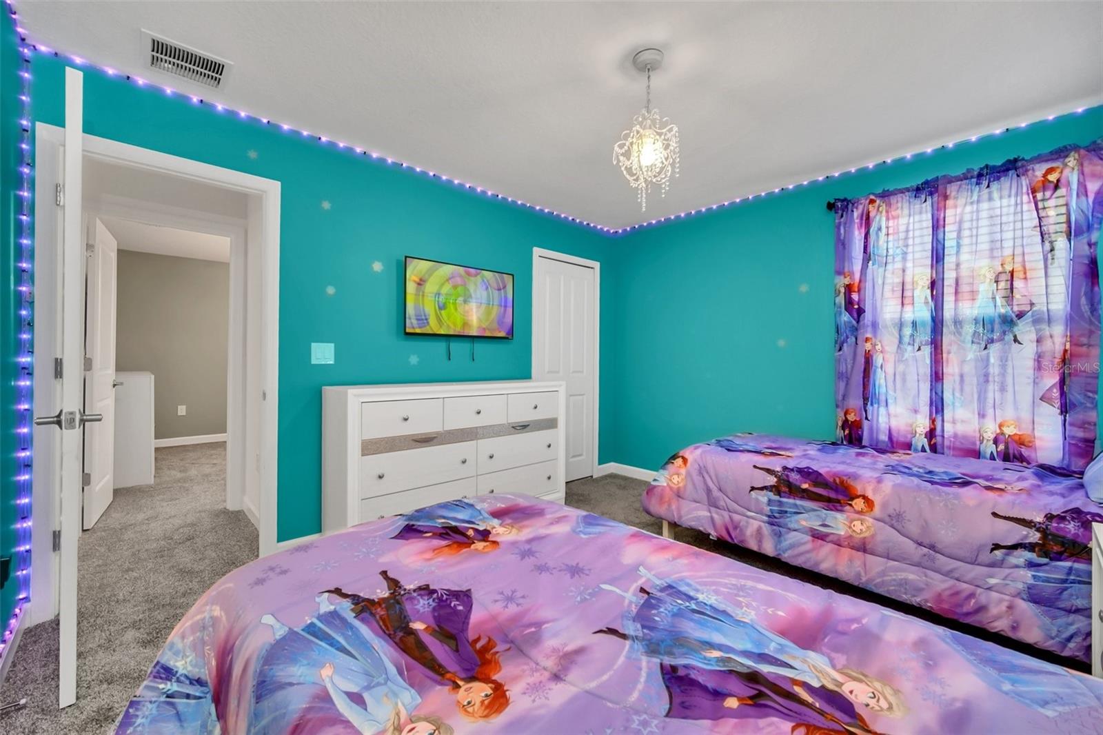 Image 48 of 72 For 2832 Simile Street