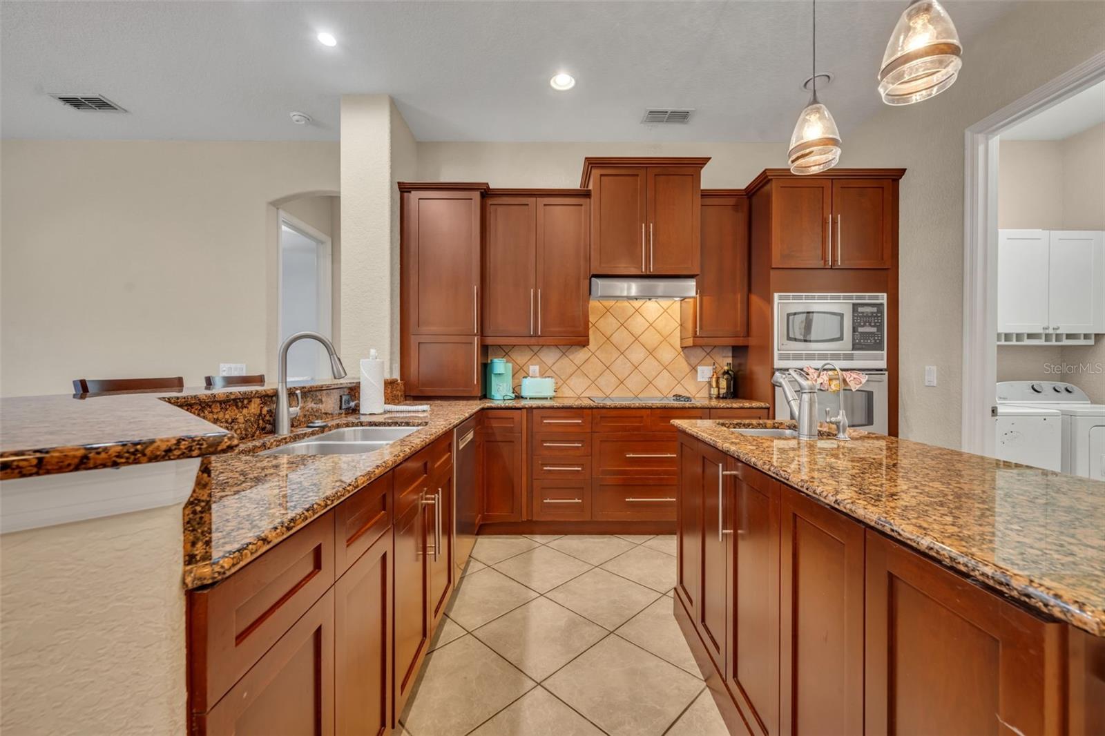 Image 10 of 44 For 13916 Bramble Bush Court