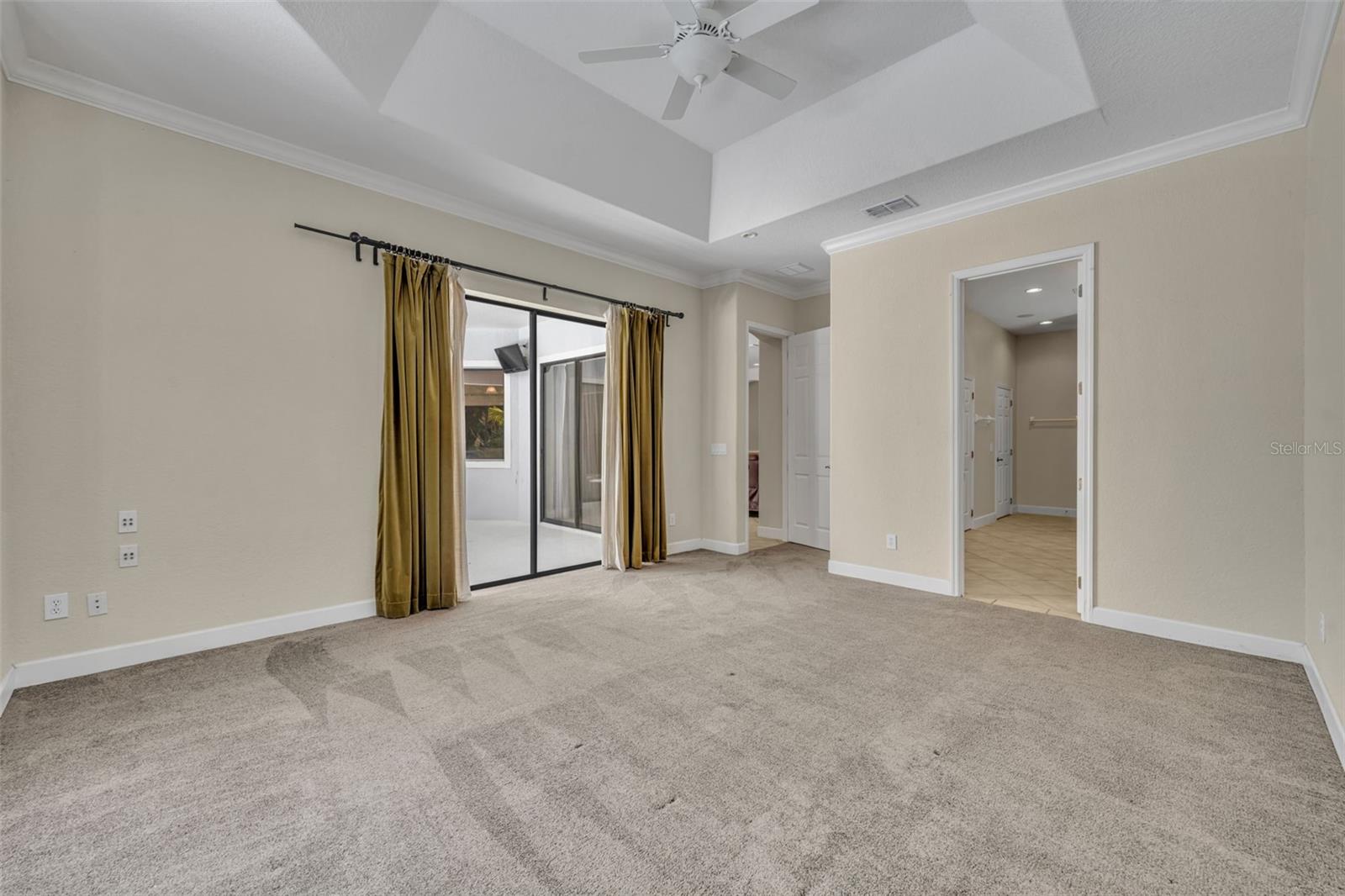 Image 17 of 44 For 13916 Bramble Bush Court
