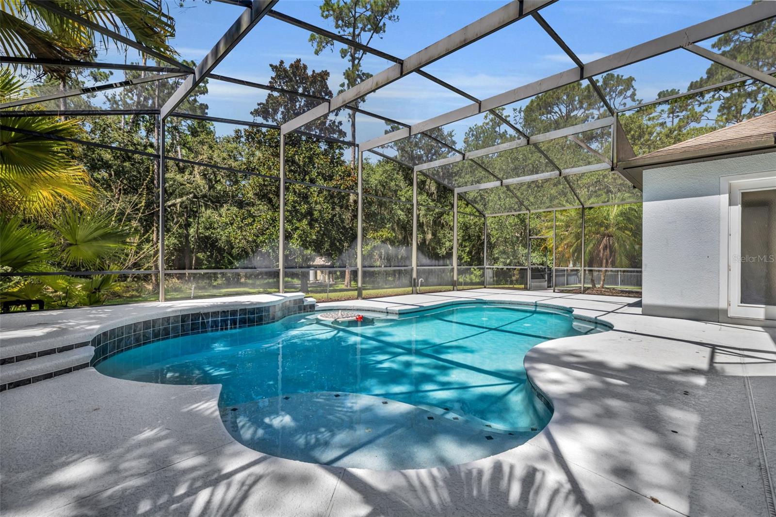 Image 31 of 44 For 13916 Bramble Bush Court