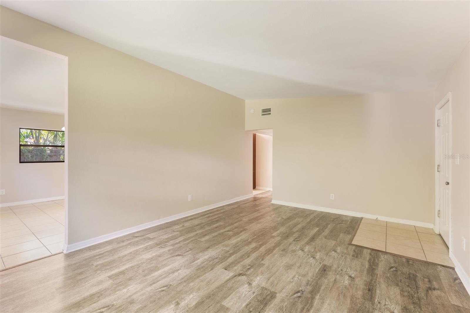 Image 4 of 19 For 212 Homewood Drive