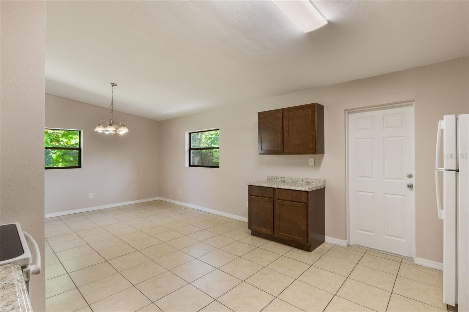 Image 7 of 19 For 212 Homewood Drive