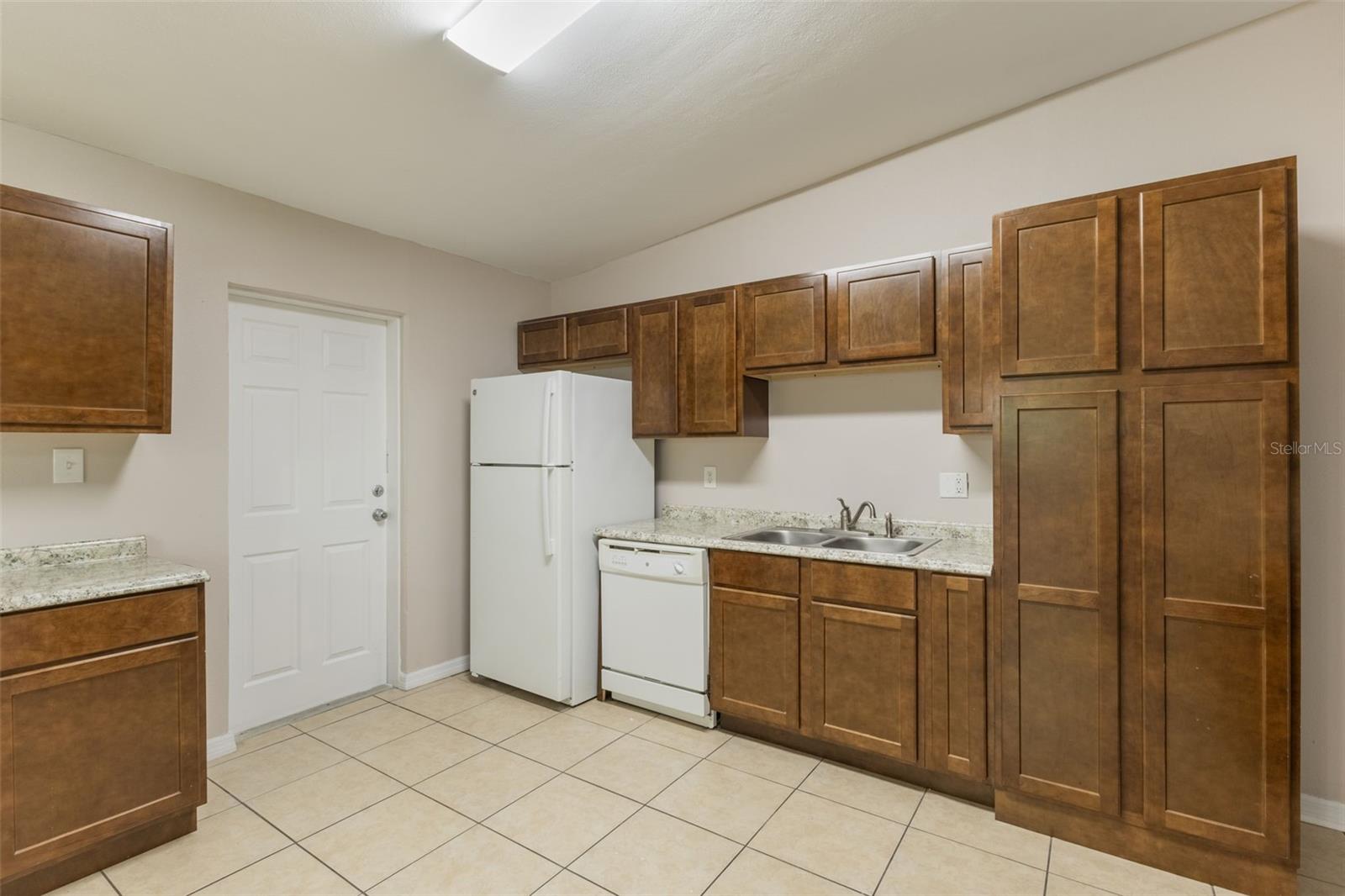 Image 8 of 19 For 212 Homewood Drive