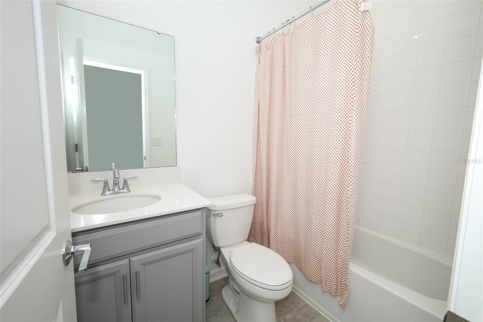 Image 37 of 73 For 6326 Lakepine Street