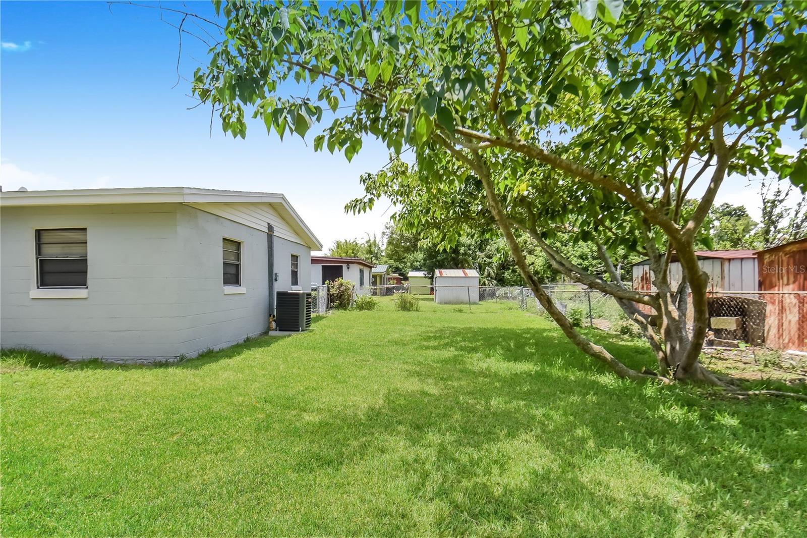 Image 15 of 16 For 7402 Pomelo Drive