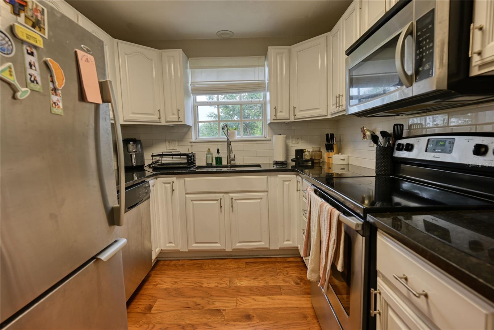 Image 4 of 16 For 1301 Greenwood Street