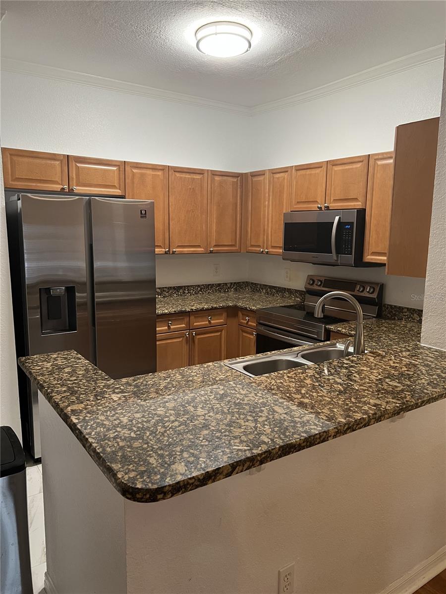 Image 4 of 18 For 2495 Lancien Court 6