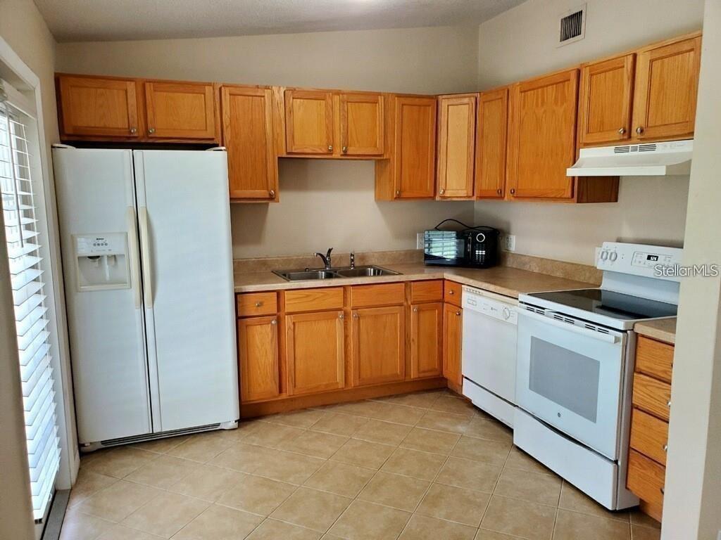 Image 5 of 15 For 1600 Baltimore Drive