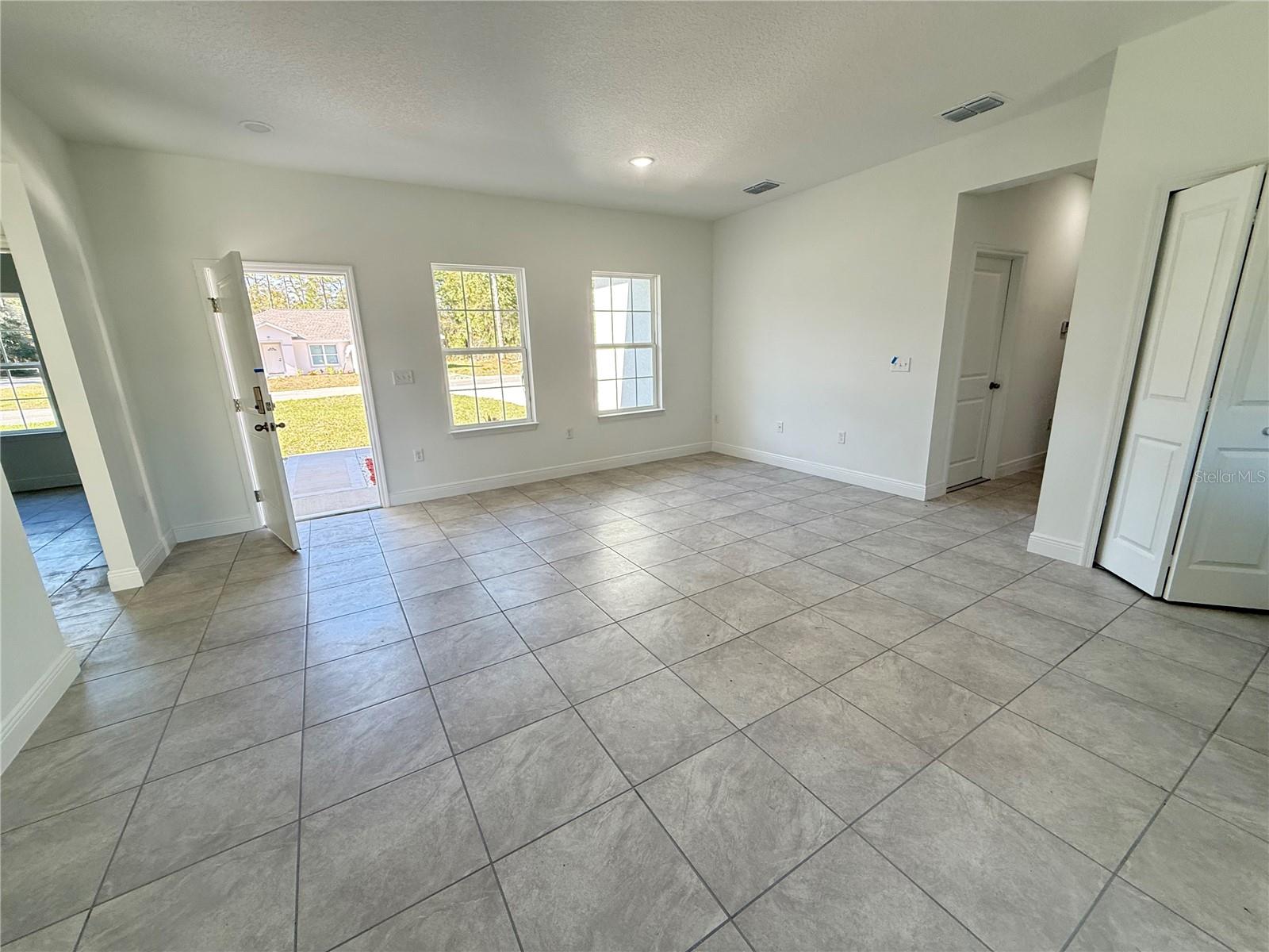 Image 20 of 25 For 6365 Sw 156th St  9
