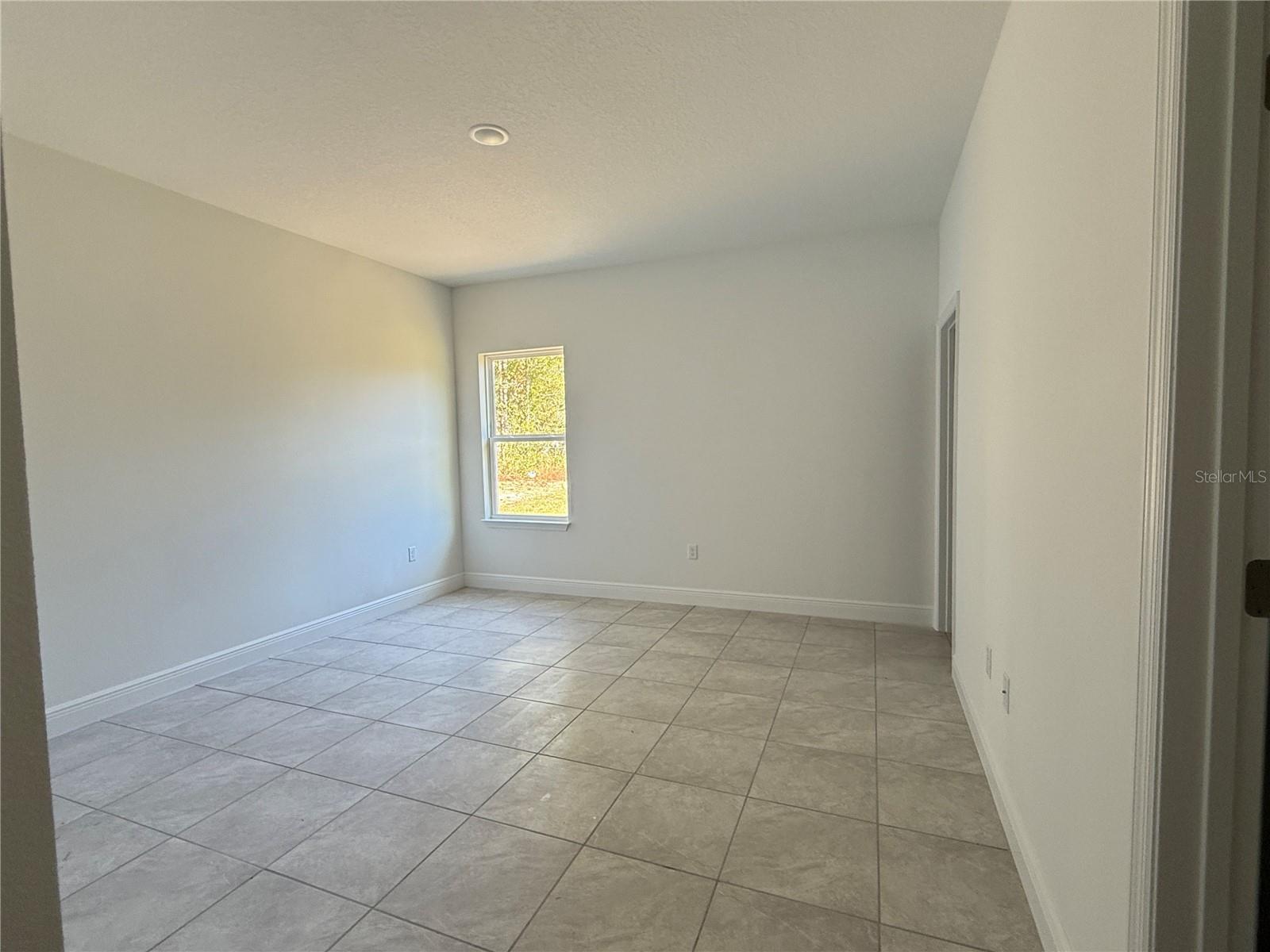 Image 9 of 25 For 6365 Sw 156th St  9
