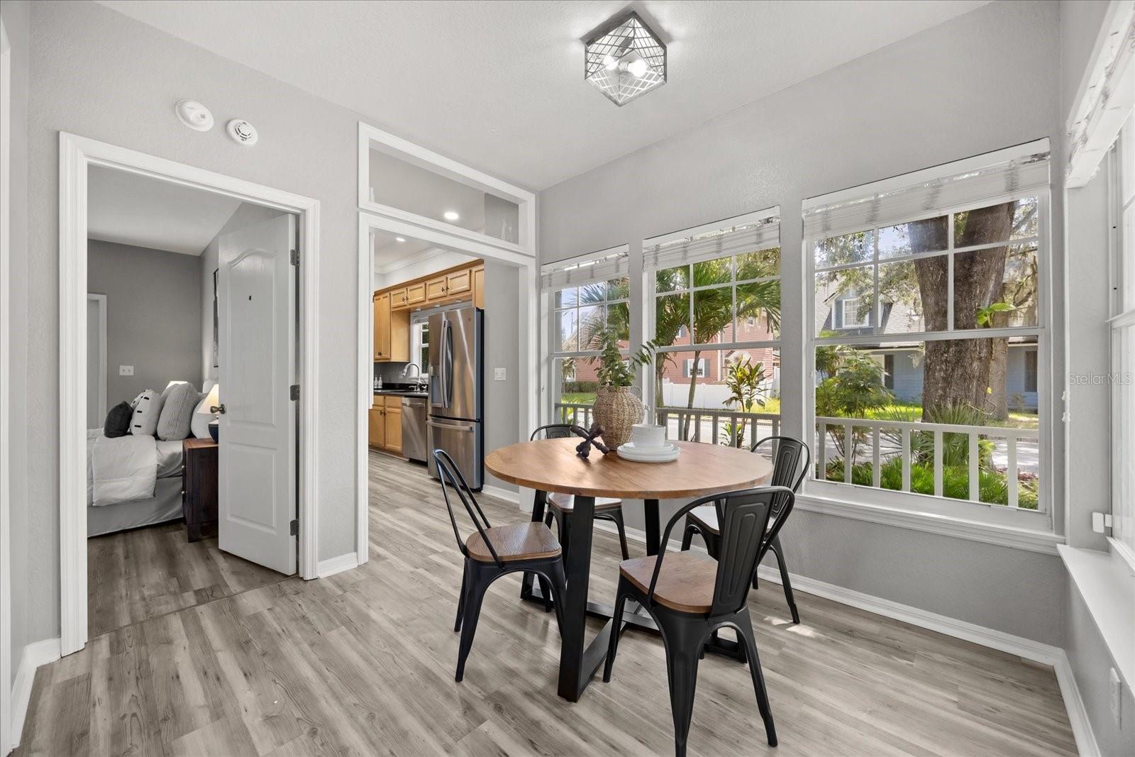 Image 12 of 44 For 748 Altaloma Avenue