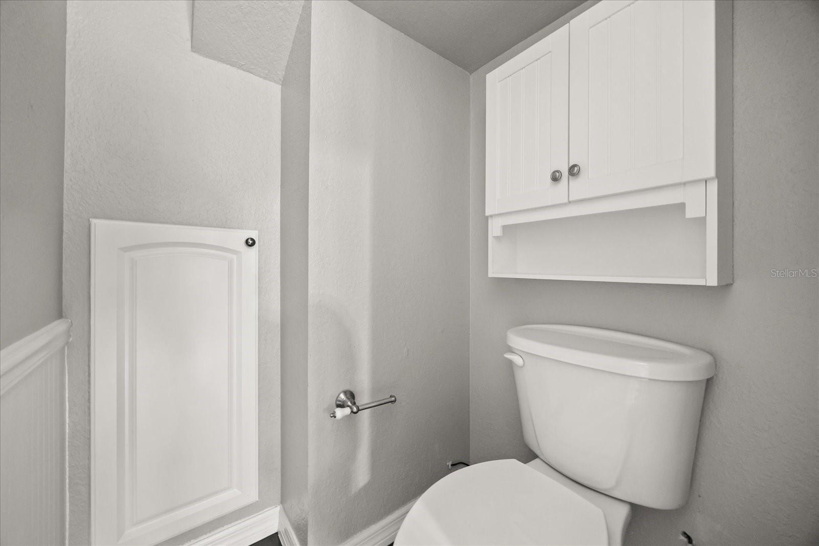 Image 26 of 44 For 748 Altaloma Avenue