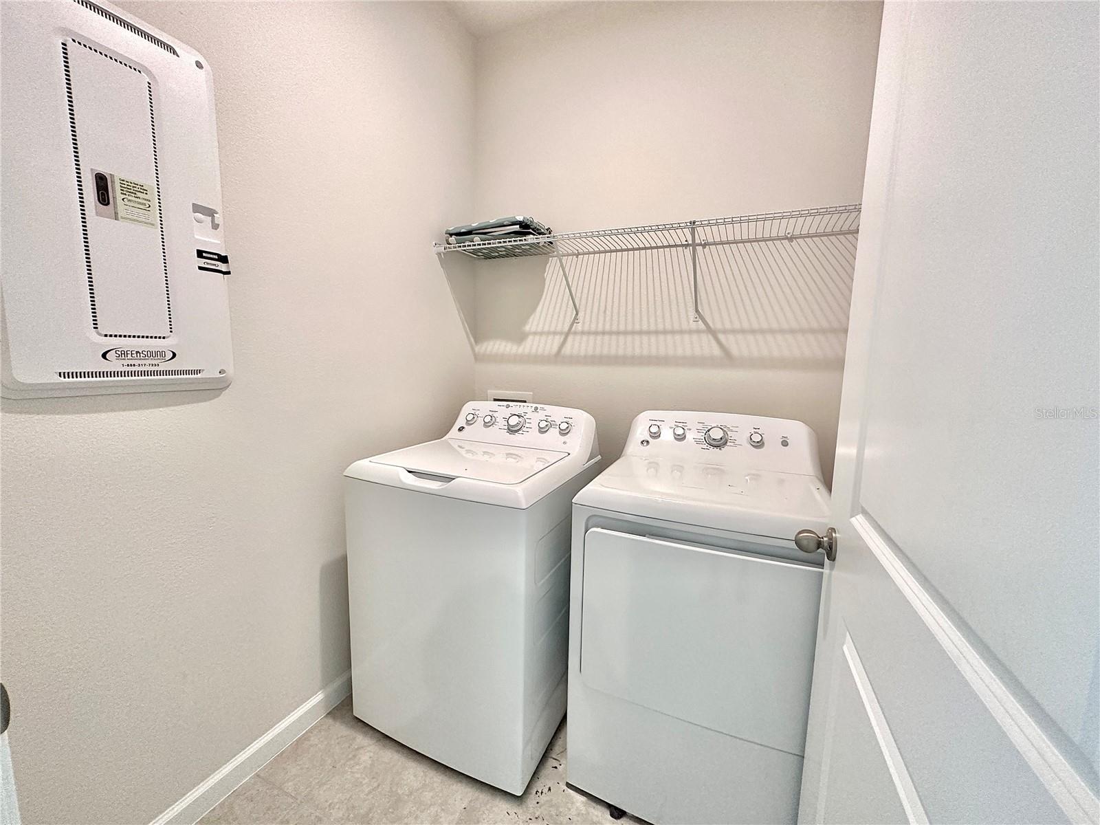 Image 11 of 21 For 5587 Toulouse Lane