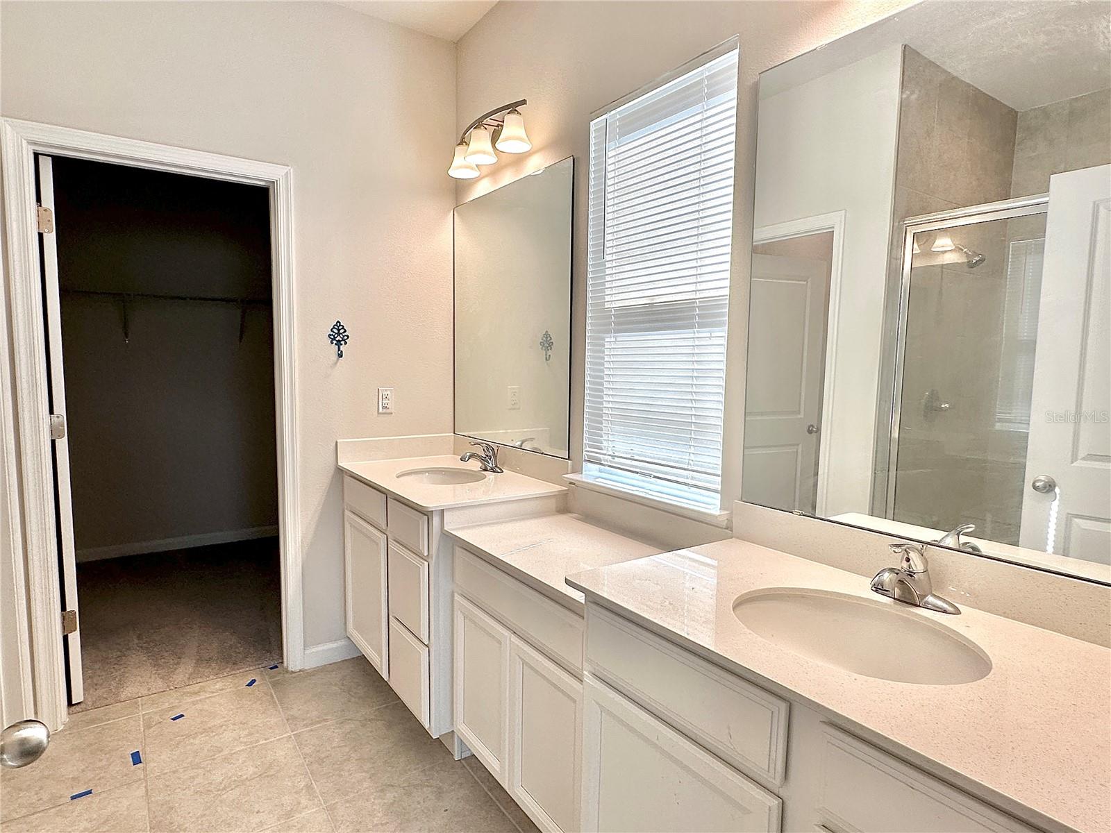Image 13 of 21 For 5587 Toulouse Lane