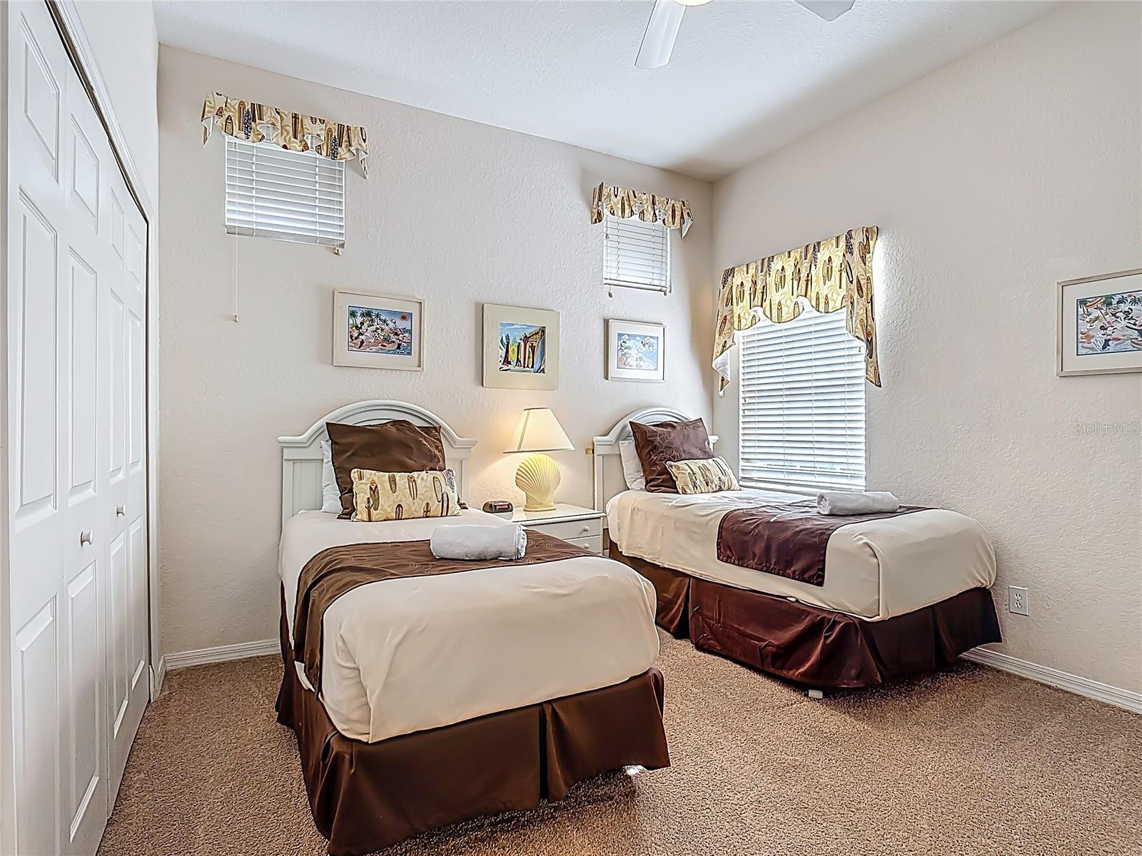 Image 18 of 42 For 206 New Providence  206