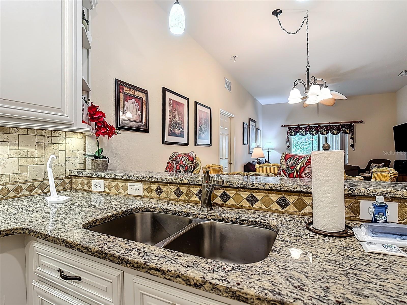 Image 7 of 42 For 206 New Providence  206