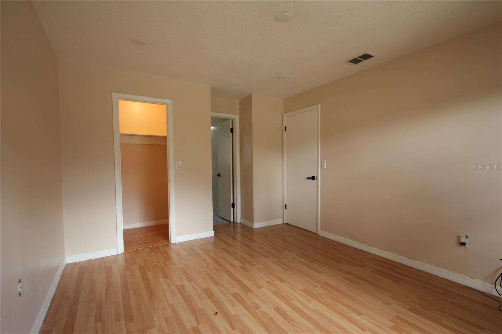 Image 11 of 35 For 609 Balsa Drive