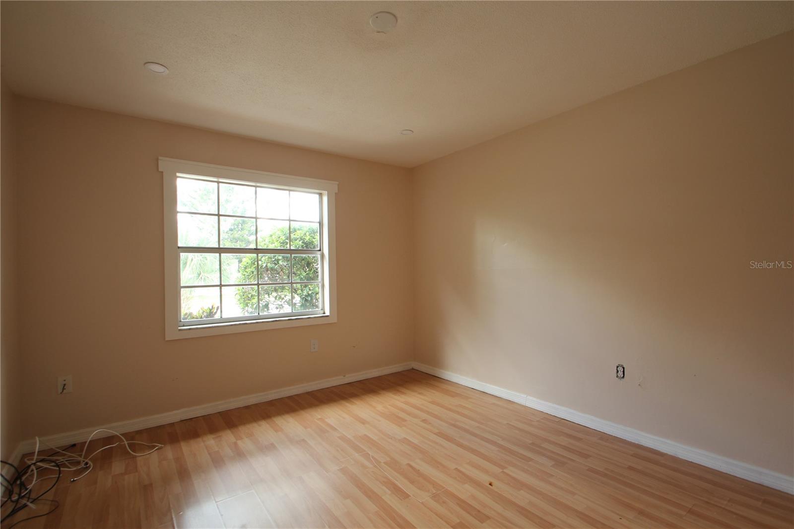 Image 12 of 35 For 609 Balsa Drive