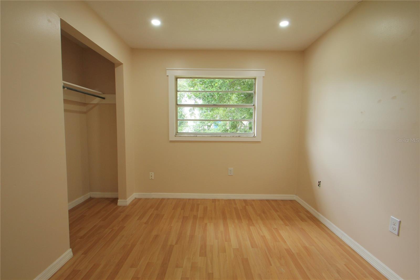 Image 14 of 35 For 609 Balsa Drive
