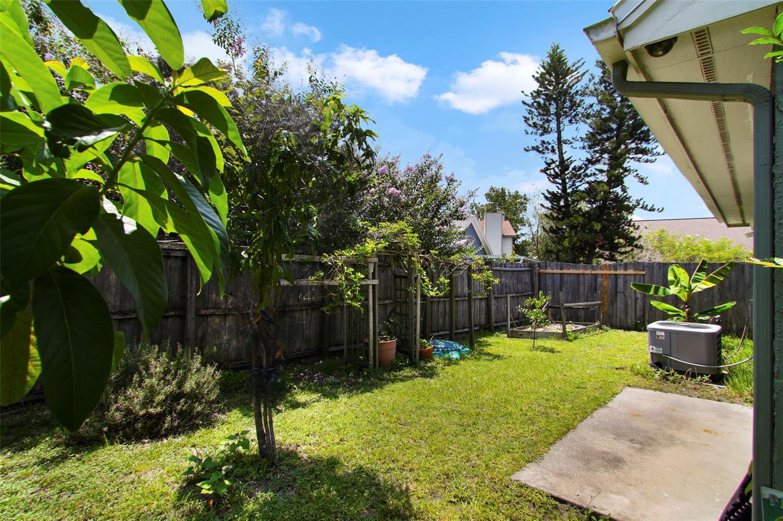Image 16 of 27 For 12306 Gingham Court