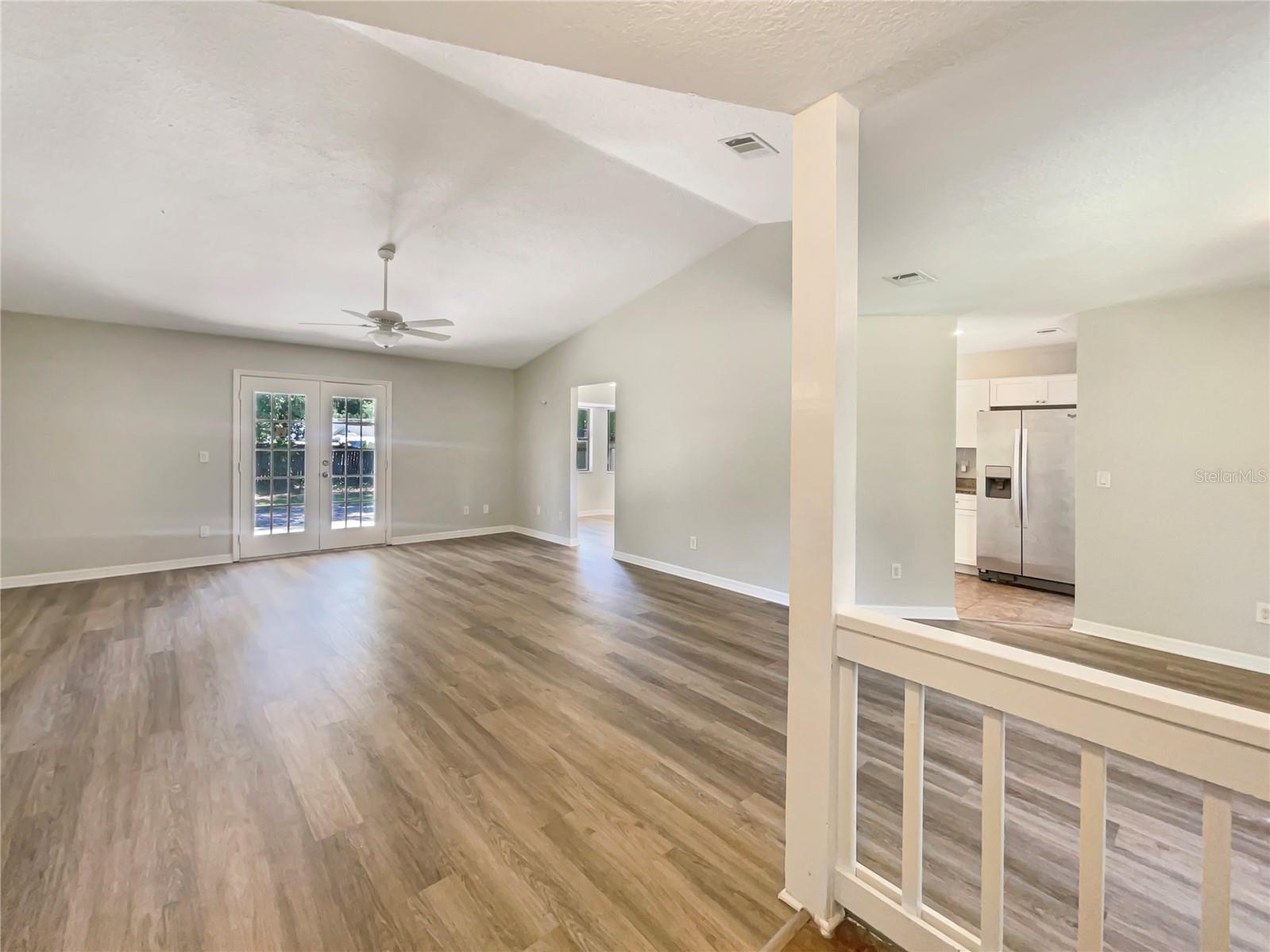 Image 11 of 24 For 5559 Lighthouse Road