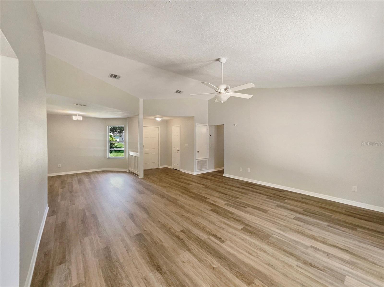 Image 3 of 24 For 5559 Lighthouse Road