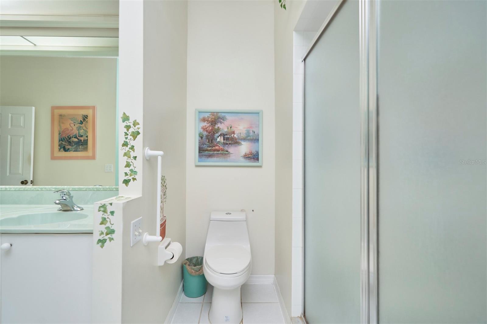 Image 24 of 46 For 672 Altura Drive