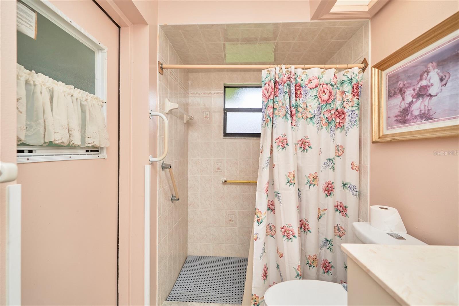 Image 31 of 46 For 672 Altura Drive
