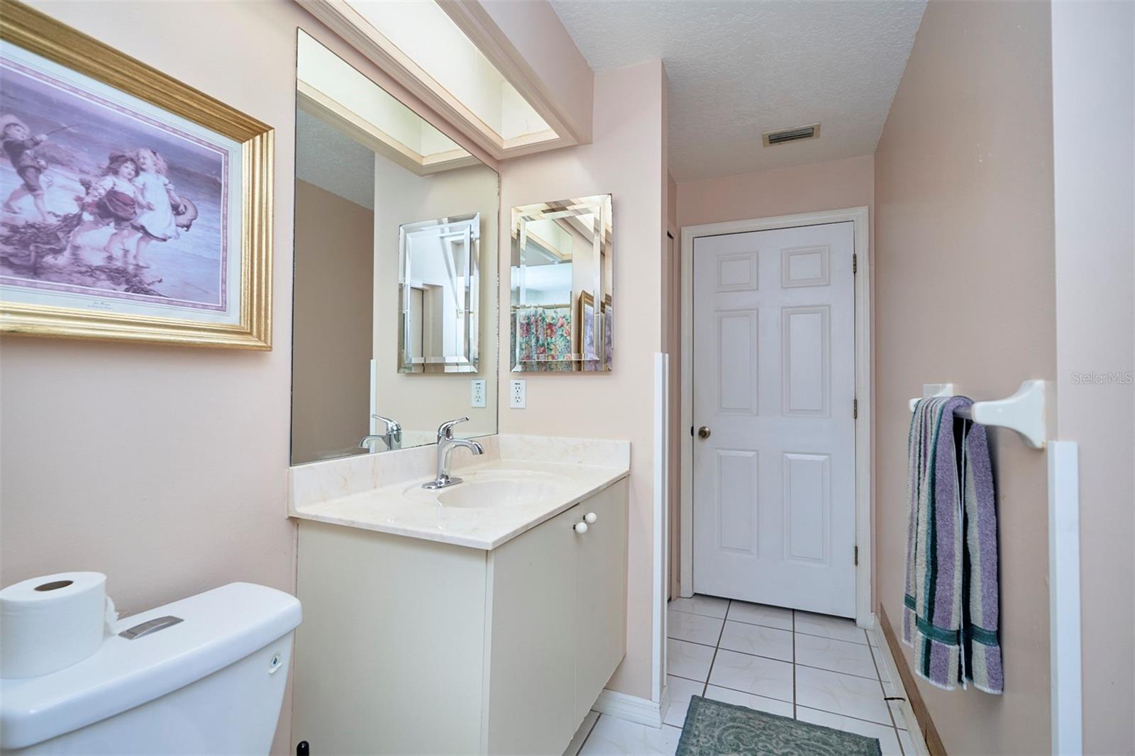 Image 32 of 46 For 672 Altura Drive