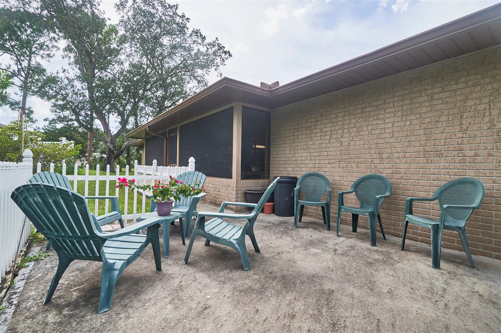 Image 34 of 46 For 672 Altura Drive