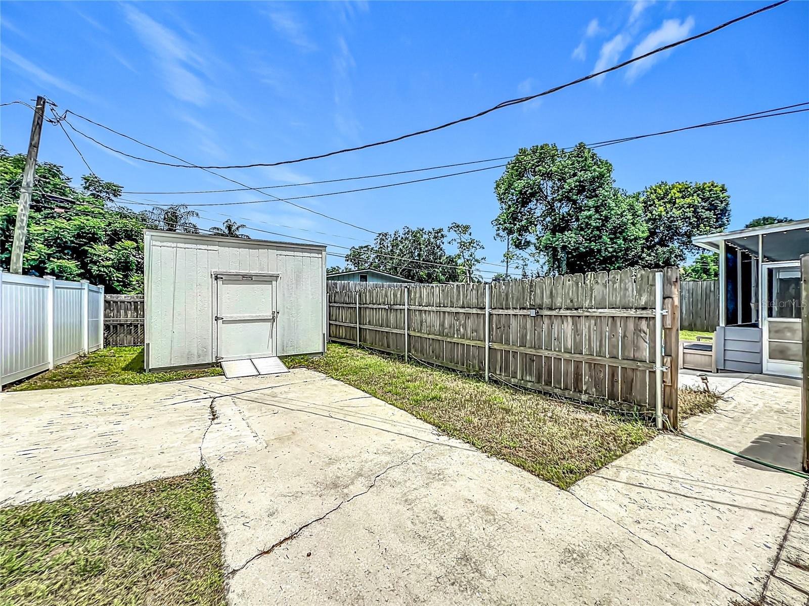 Image 59 of 67 For 2907 Conway Gardens Road