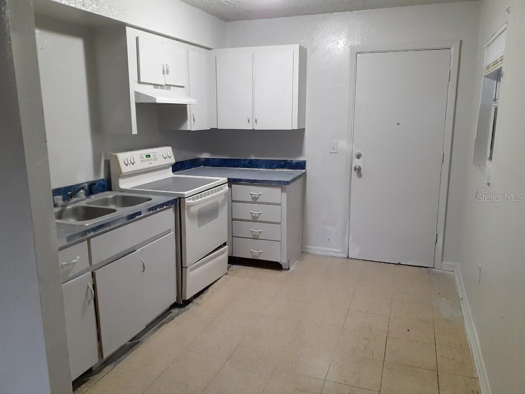 Image 6 of 10 For 409 Kilgore Street