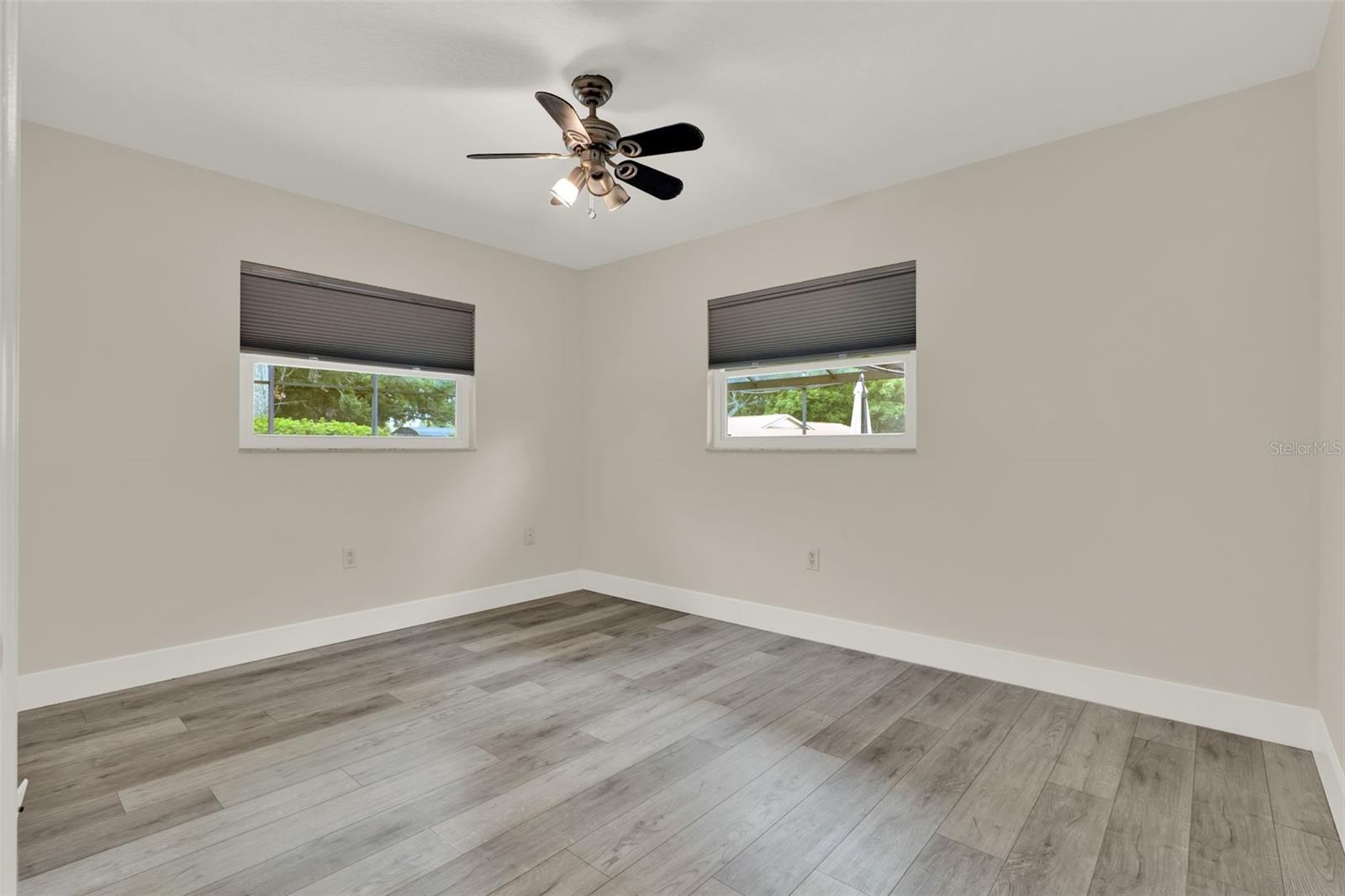 Image 11 of 20 For 8558 Cedar Cove Drive