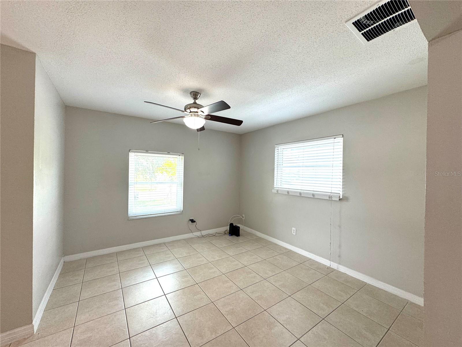 Image 9 of 13 For 4895 Wind Street 2
